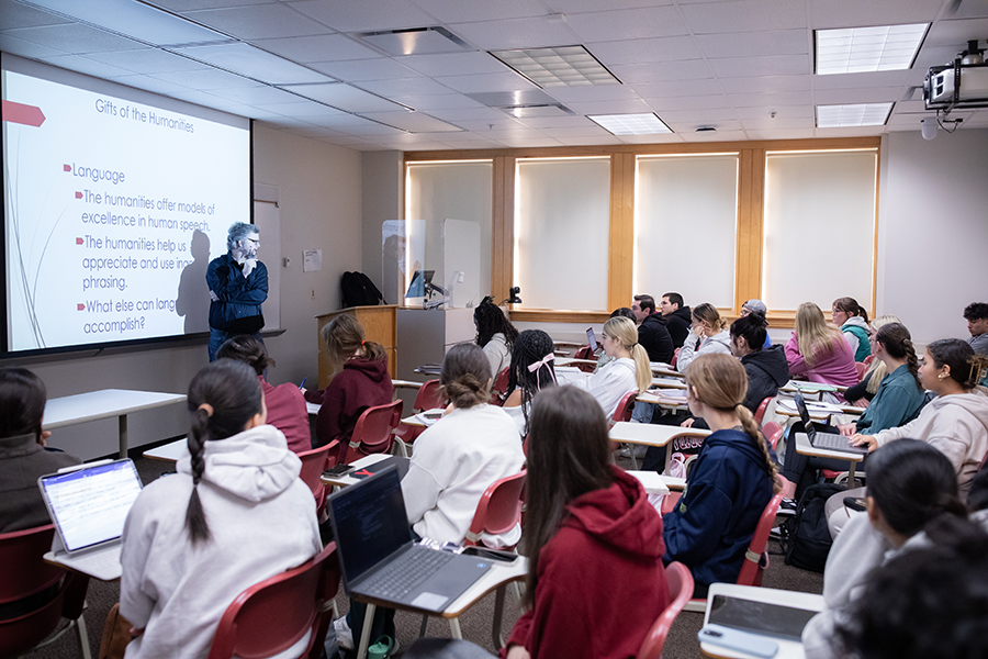 students in an interdisciplinary humanities class