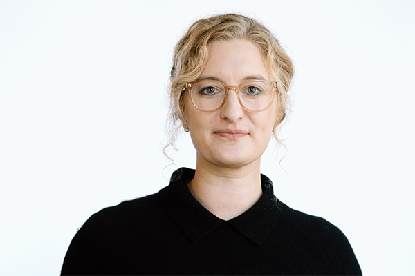 Elizabeth McQueen